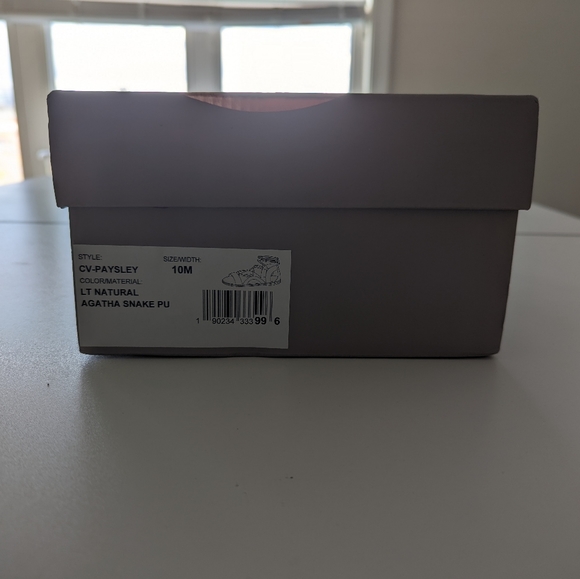 Crown Vintage Snake Sandals - Picture 4 of 4